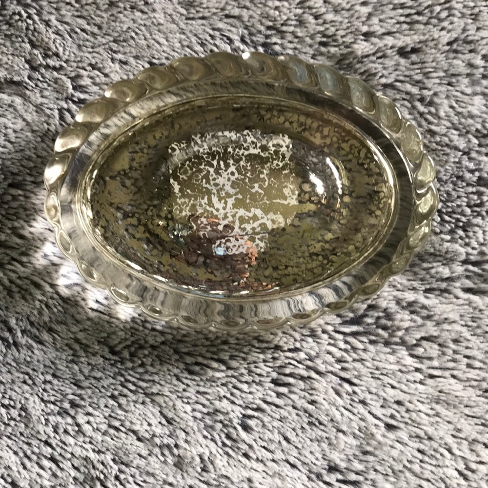 Jessica Simpson bathroom set - Picture 3 of 12